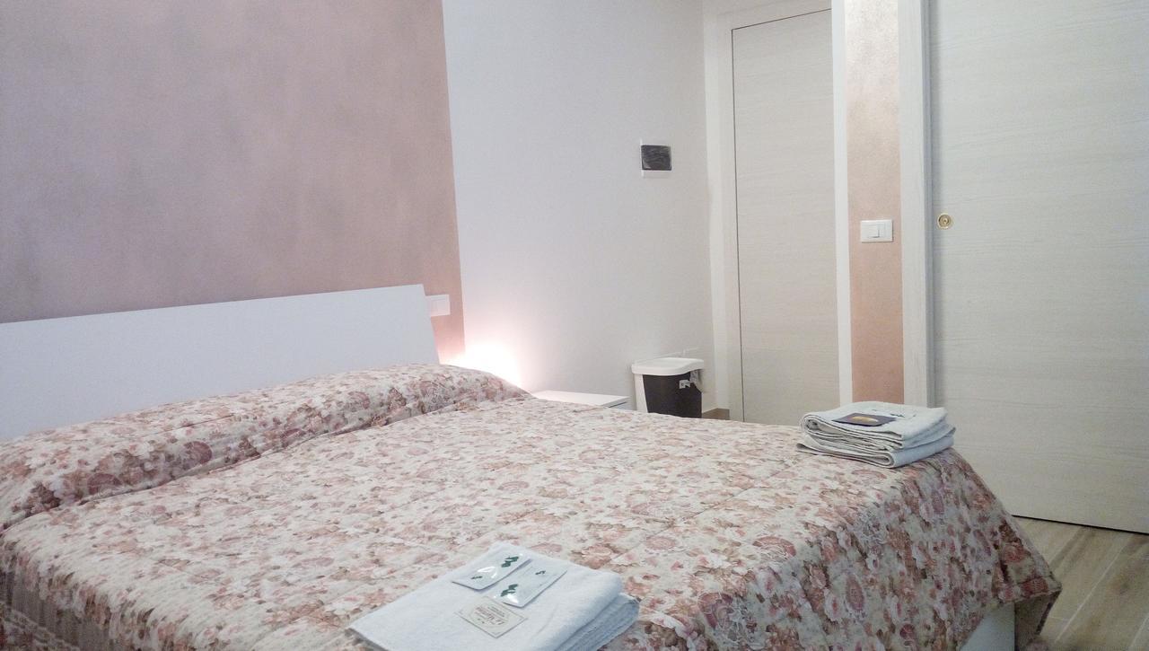 B&B Martina Agugliaro Bagian luar foto