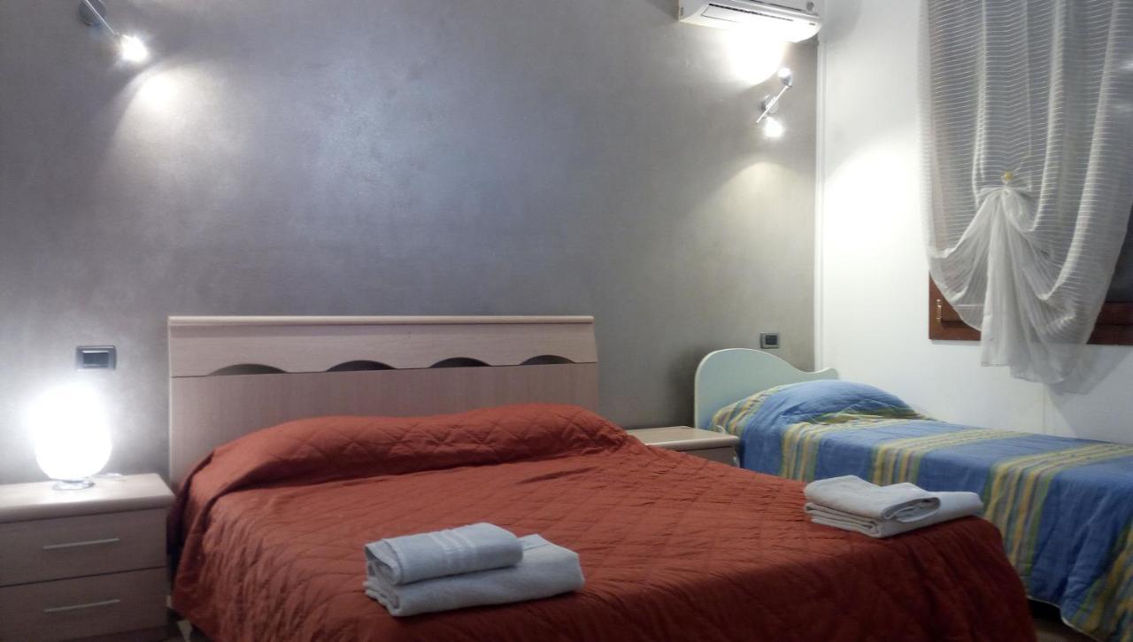 B&B Martina Agugliaro Bagian luar foto